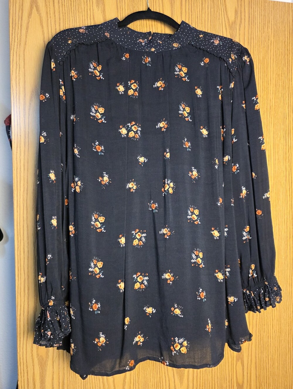 DR2 Black Floral Blouse